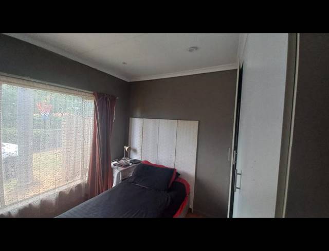 5 BEDROOM HOUSE FOR SALE IN PRETORIA GARDENS